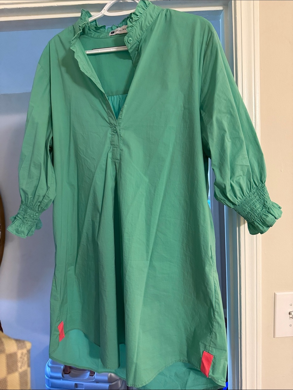 Smocked-Sleeve Casual Tunic Dress in Green